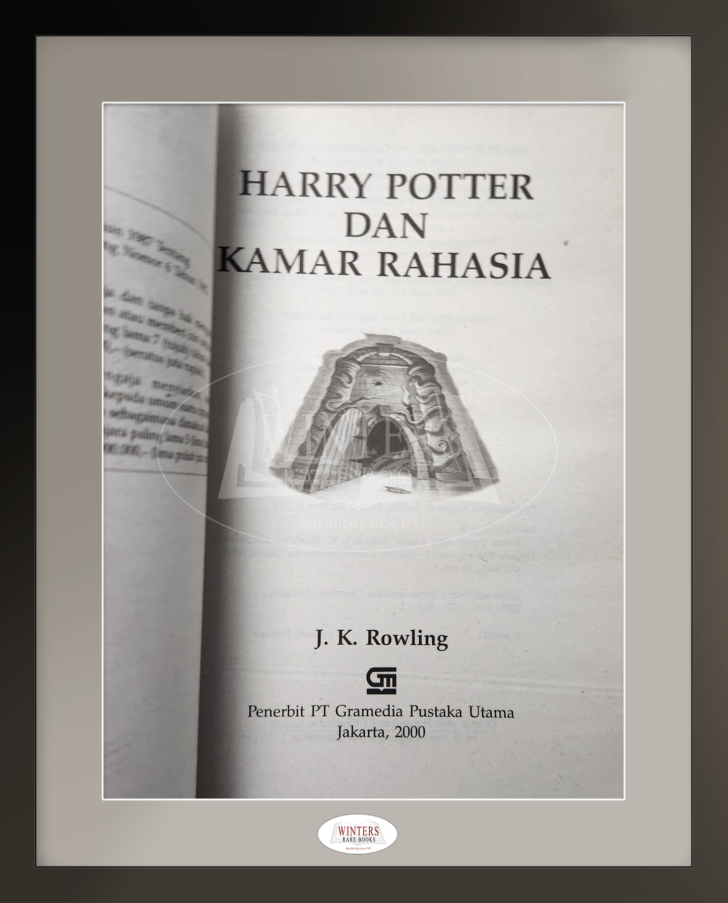 Harry Potter dan Kamar Rahasia – Indonesian translation of Harry Potter and the Chamber of Secrets.